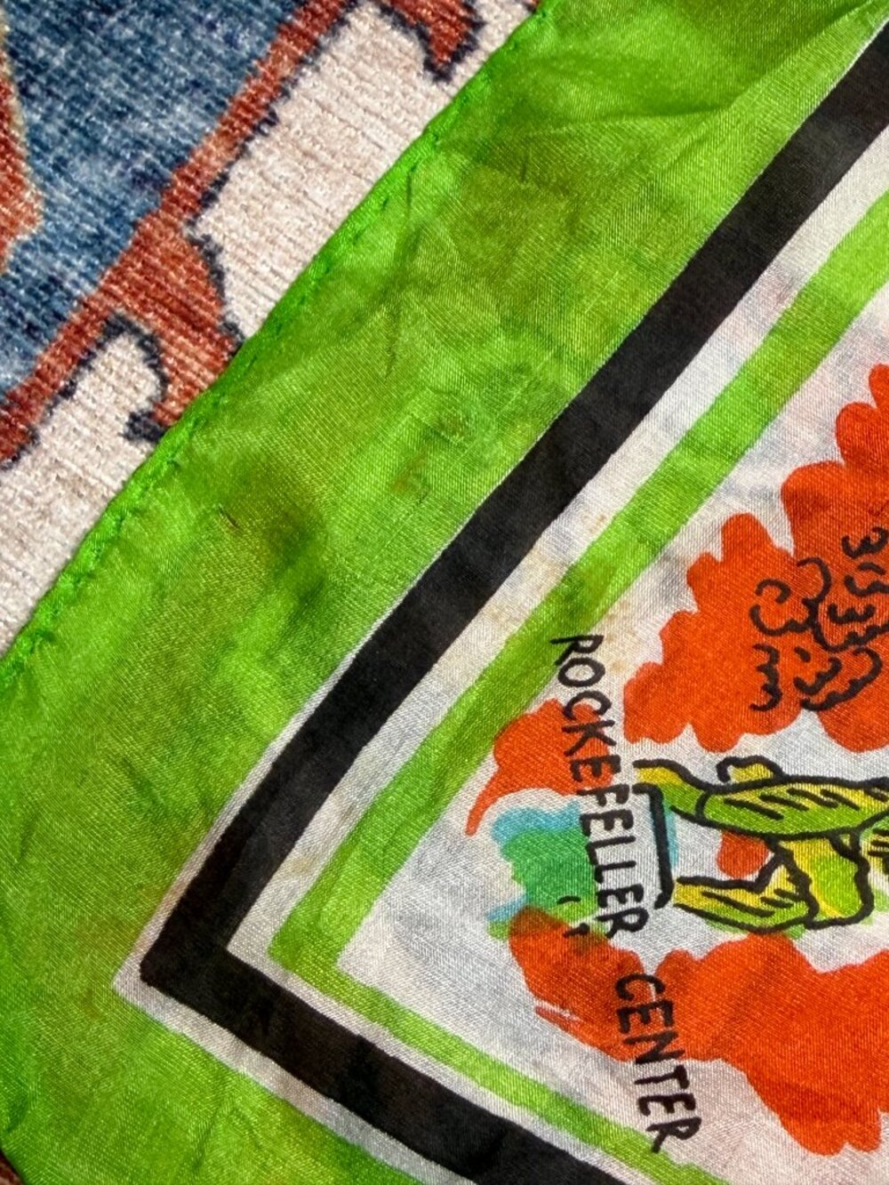 Vintage 1950s New York City Pure Silk Hand Screen Printed Souvenir Scarf - Picture 11 of 11